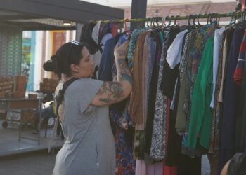 La Feria de Moda Circular en el Paseo del Padre sigue siendo convocante.