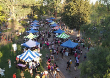 Una nueva expo de emprendedores sirvió de vidriera para el talento local