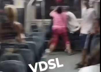 Investigan un disturbio en un colectivo de Transpuntano