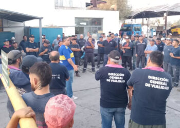 Trabajadores de recolección de residuos del municipio convocan a un paro el 3 de abril