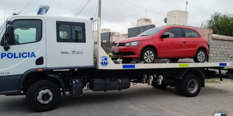 Recuperaron un auto que había sido sustraído
