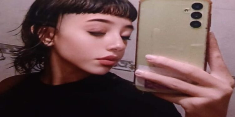 Solicitan el paradero de una adolescente