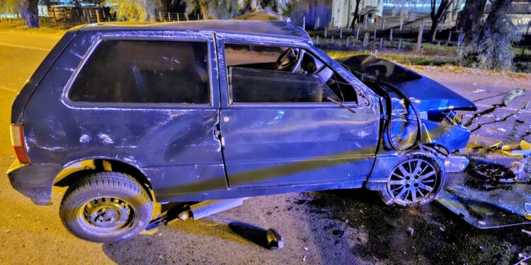 Un auto volcó en la zona sur de la ciudad de San Luis