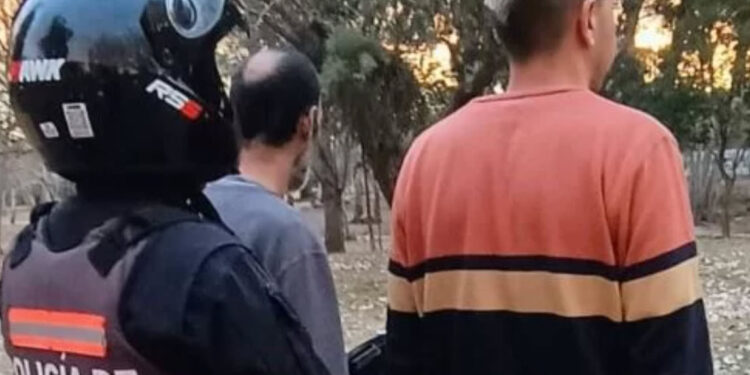 Detuvieron a dos hombres que realizaban exhibiciones obscenas en la zona sur