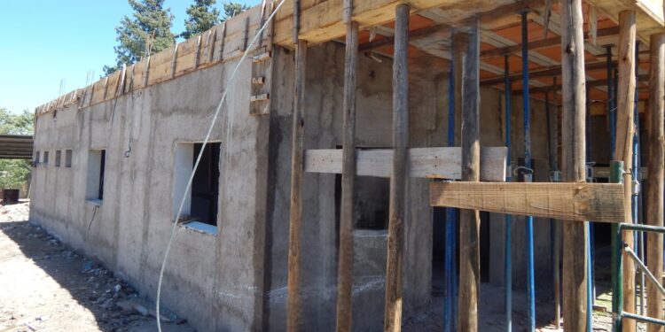 El nuevo salón de usos múltiples del Hospital del Norte tiene un 50% de avance