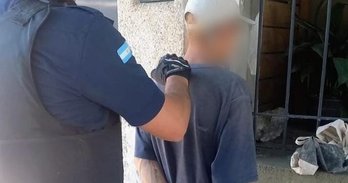 Demoraron a un hombre que quiso ingresar a una vivienda con intenciones de robo