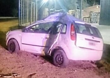 Joven resultó herido tras accidentarse en un automóvil