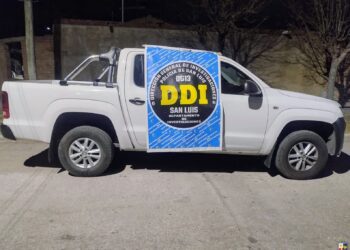 La Policía recuperó una camioneta que había sido sustraída