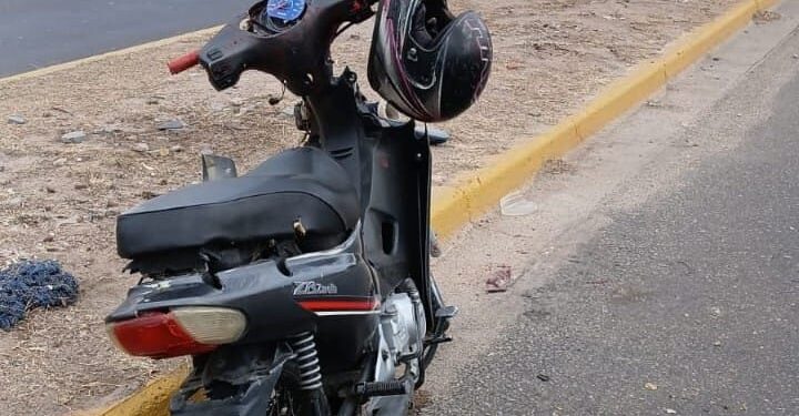 Un hombre murió tras ser embestido por una motocicleta