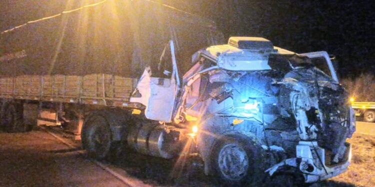 Dos camiones chocaron en la Autopista de las Serranías Puntanas