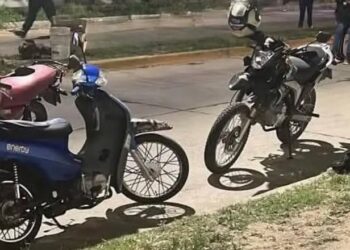 Una mujer falleció tras descompensarse mientras circulaba en motocicleta