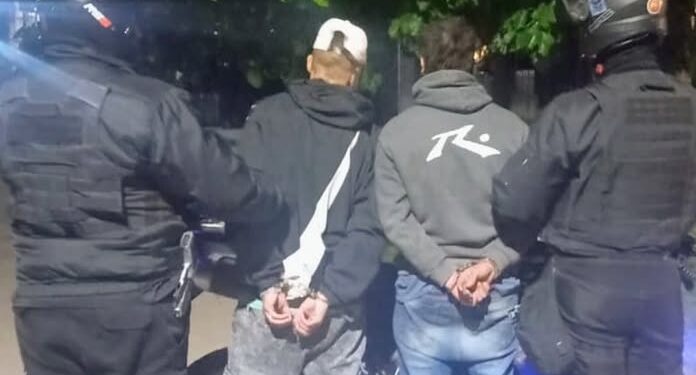 Amenazaron a una pareja y fueron detenidos