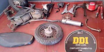Recuperaron lo que quedó en partes de una moto que había sido sustraída