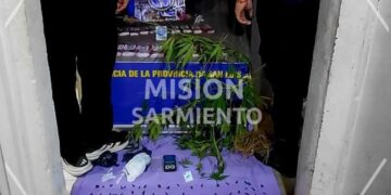 Allanamiento por narcotráfico en el barrio Agustín Palma. Incautaron más de 1 millón de pesos en droga