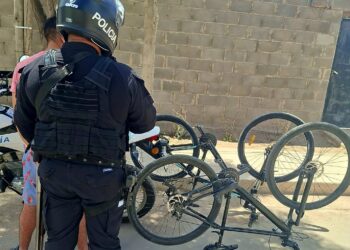 Demoran a un hombre y secuestran dos bicicletas durante un procedimiento preventivo en barrio La República