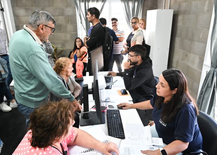 Pusieron en marcha el Centro de Atención al Vecino (CAV) en el barrio Eva Perón