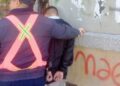 Demoran a un joven que realizaba tareas de “trapito” y exigía dinero a automovilistas