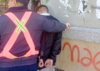 Demoran a un joven que realizaba tareas de “trapito” y exigía dinero a automovilistas