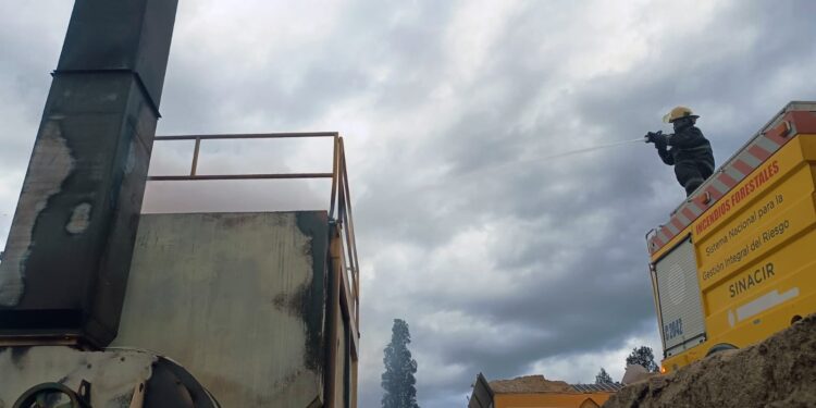 Incendio en maquinaria industrial fue controlado sin heridos en el Parque Industrial Norte