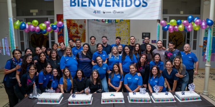 La escuela Albert Einstein cumplió 15 años y lo festejó junto a la Comunidad Educativa