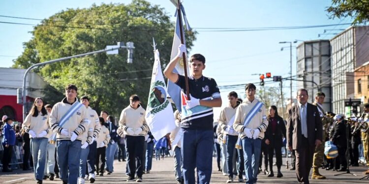 Últimos cuatro días para inscribirse para participar del desfile del 25 de mayo