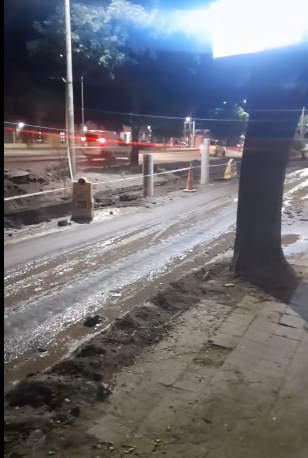 Vecino cuestionó el estado de una obra sobre avenida Lafinur y apuntó contra el Municipio