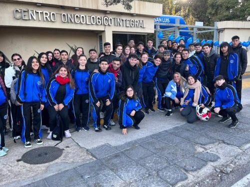 El Centro Oncológico celebró su 7° aniversario con una multitudinaria caminata por la vida