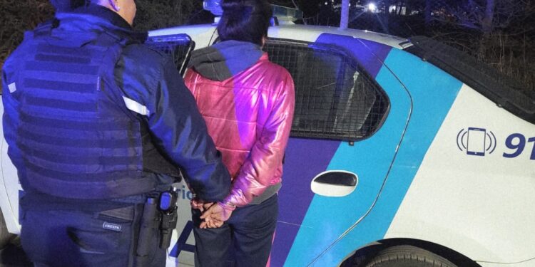 Demoraron a una mujer acusada de no pagar un viaje en aplicación de transporte