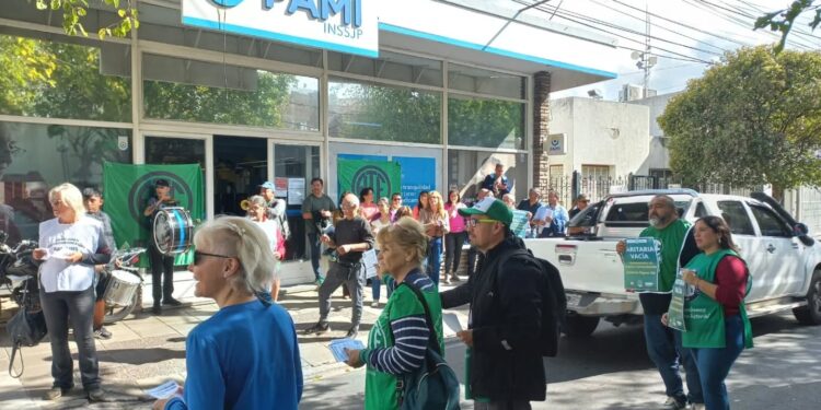 PAMI ante una situación crítica que lleva las protestas