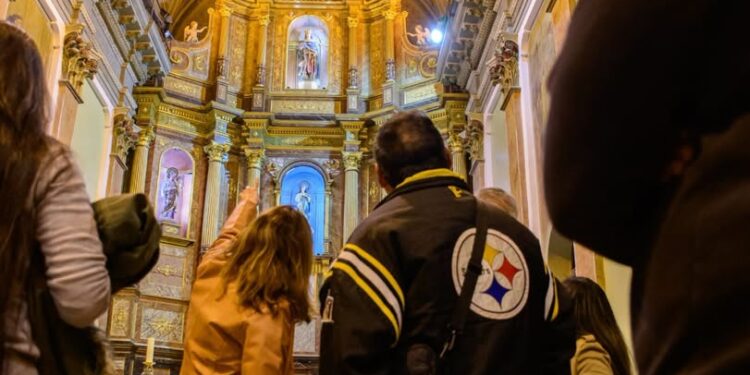 La Noche de los Templos ofrecerá recorridos históricos y culturales en invierno