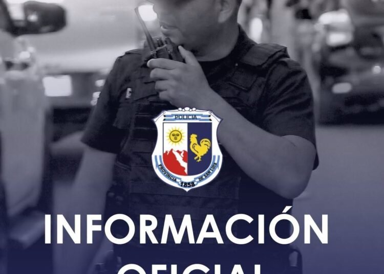 Dos efectivos policiales resultaron lesionados tras un choque entre un patrullero y un vehículo