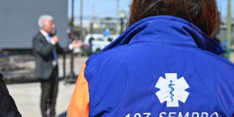 Inauguraron el nuevo CAPS del barrio AMEP y la primera base propia del SEMPRO