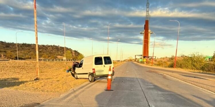Dos vehículos protagonizaron un siniestro vial en la Autopista de las Serranías Puntanas; no hubo personas heridas